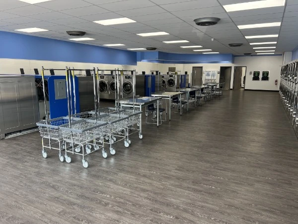 Commercial grade wash drums for comforters